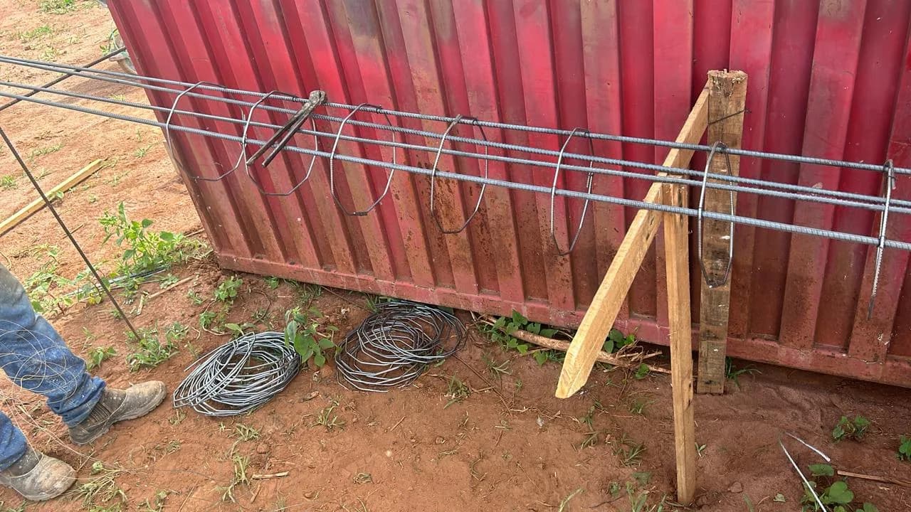 Execução de muro — Canil ONG Casa Mundo Animal — registro 11 da execução