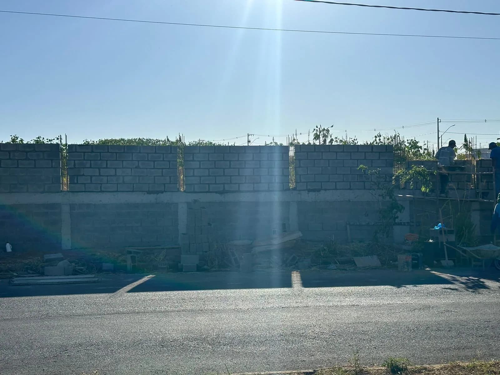 Execução de muro — Canil ONG Casa Mundo Animal — registro 46 da execução